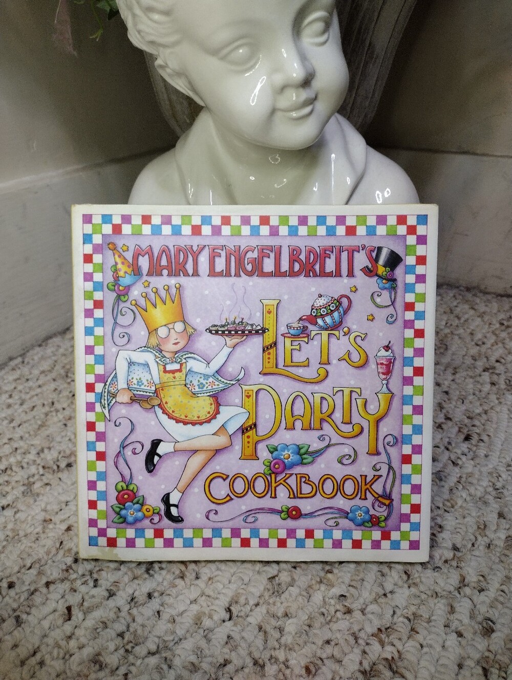 Vintage Mary Engelbreit 2001 Illustrated "Let's Party Cookbook"